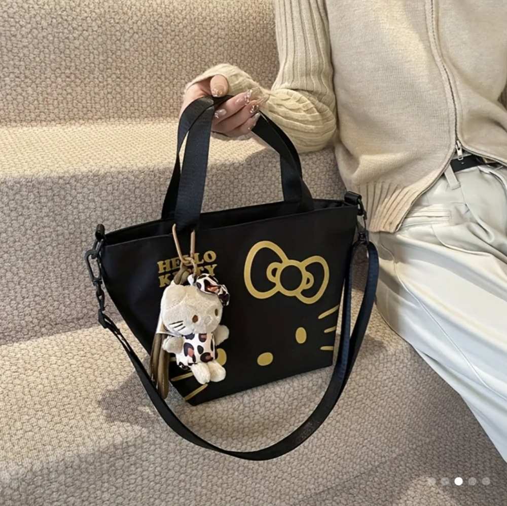 Hello Kitty Purse/Bag
